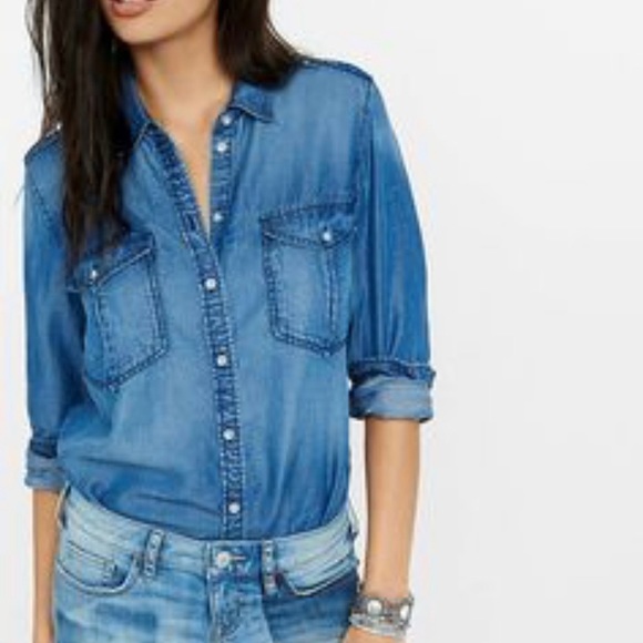 Express Boyfriend Denim Shirt - Picture 2 of 6